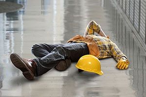 Hombre herido en el trabajo